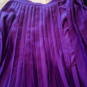Elegant Purple Pleated Skirt